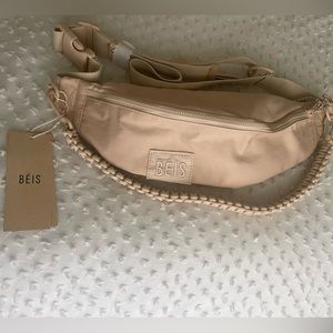 BEIS “The Sport Pack” in Beige